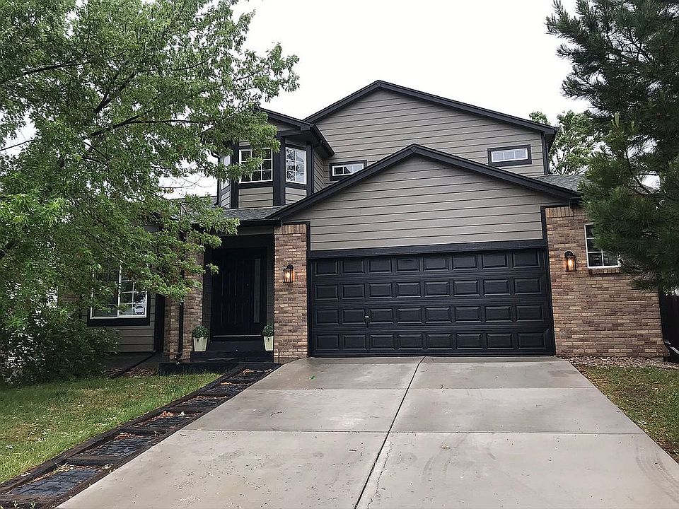 2nd image of 18544 E Bethany Pl