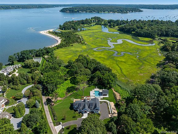 2nd image of 220 Beach Road