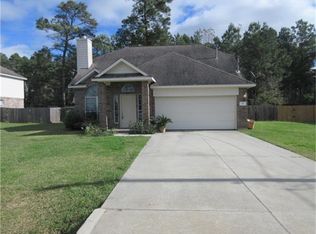 11 Pine Way, Conroe, TX 77304