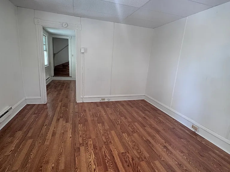 60 Lanning Ln #1 — Photo 10