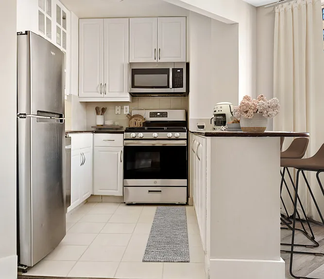 460 2nd Ave #5C — Photo 4