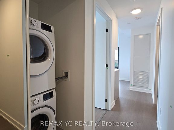 3rd image of 89 Montclair Ave #1618