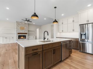 4135 Tall Pines Ct, Marion, IA 52302