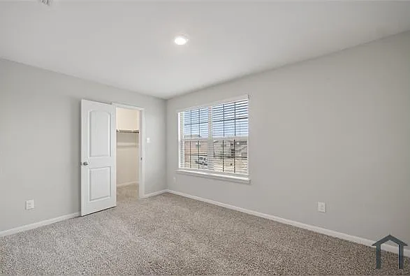 2105 Rougle Ct — Photo 11