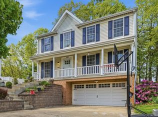 149 Stonewood Dr, Bethel Park, PA 15102
