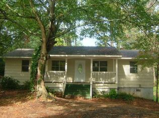 237 S Broad St, Winder, GA 30680