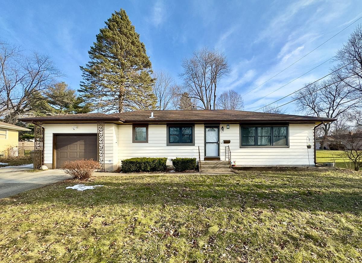 717 Acewood Blvd, Madison, WI 53714 Zillow