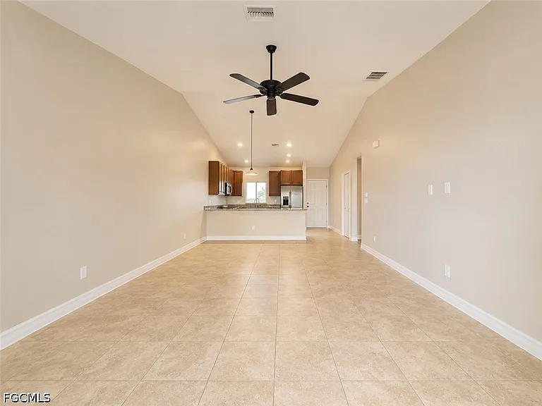 4109 SW 8th Pl #201 — Photo 5