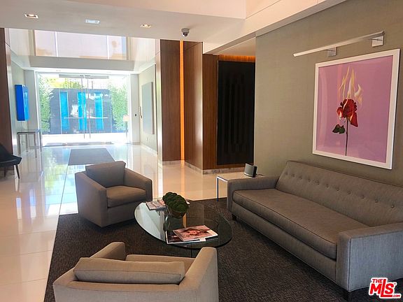 4th image of 838 N Doheny Dr APT 1103