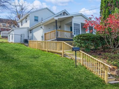 716 Broad St, Mount Pleasant, PA, 15666