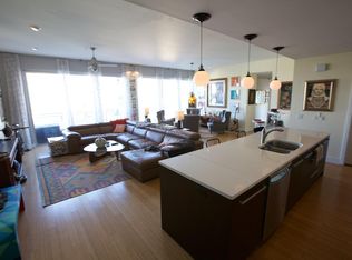 475 2nd St N #101, Saint Petersburg, FL 33701