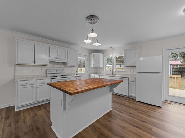 105 Shady Lane Dr