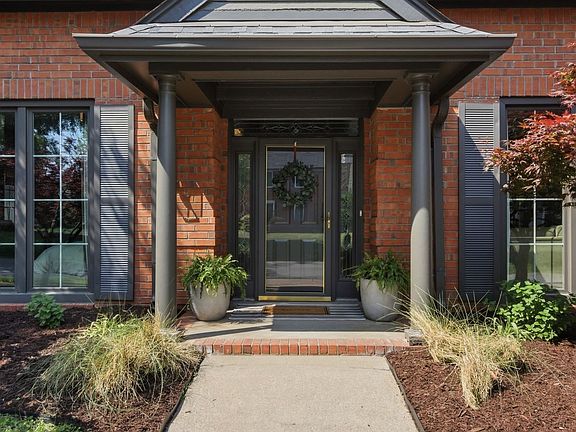 4th image of 1769 Edinboro Way