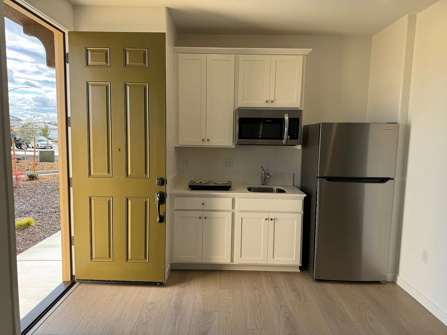 1 bed, 550 sqft, $1,395 — Photo 2