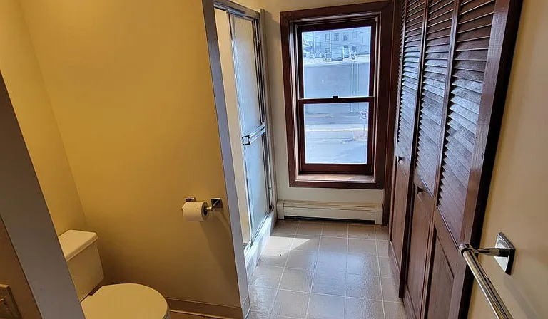 248 S Franklin St #4 — Photo 10