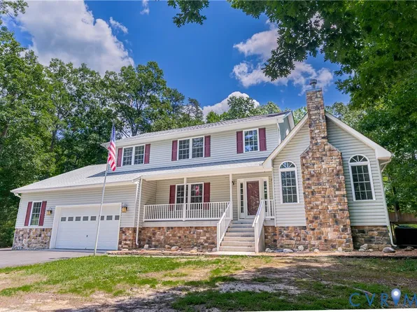 3 Congress Cv, Ruther Glen, VA 22546