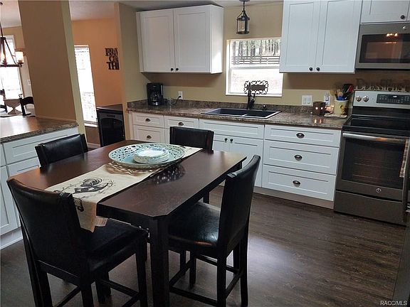 3rd image of 2852 E Timberwood Ct