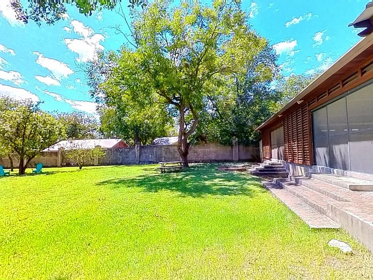 433 W San Antonio St #F — Photo 9