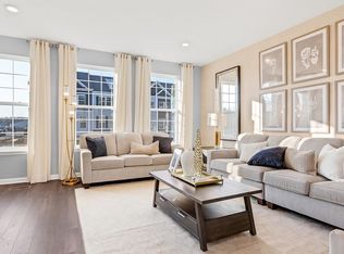 38 Sisters Farmstead Rd, Mount Laurel, NJ 08054