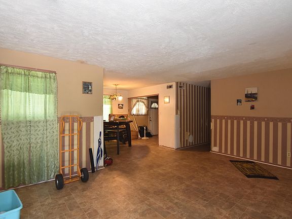 4th image of 1507 Wyman St NE