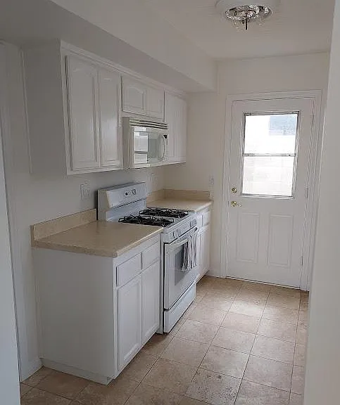 416 Lugonia St — Photo 6