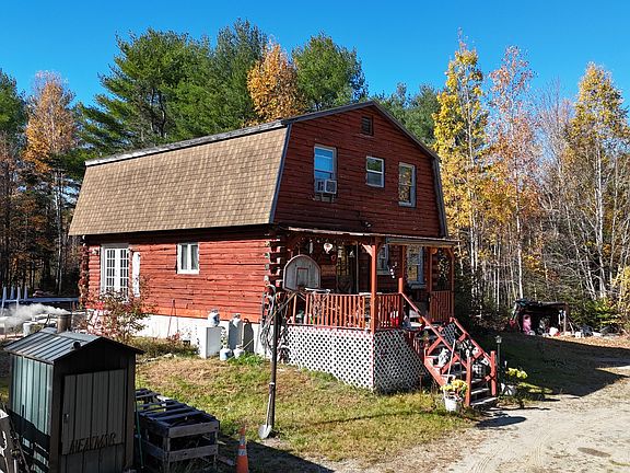 3rd image of 64 Woodman Road