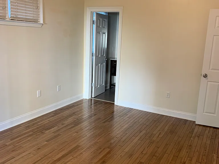 3411 Bachelor St — Photo 9