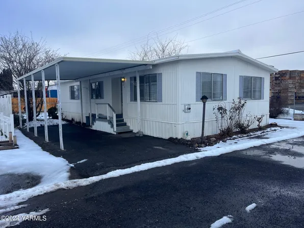 2205 S 18th St Unit 16, Union Gap, WA 98903