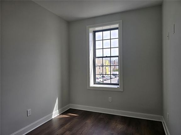 5th image of 246-01 Jamaica Ave #2A