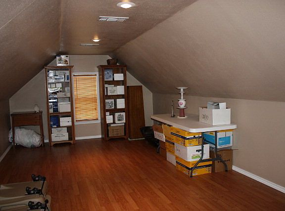 5th image of 126 Caribou Ln