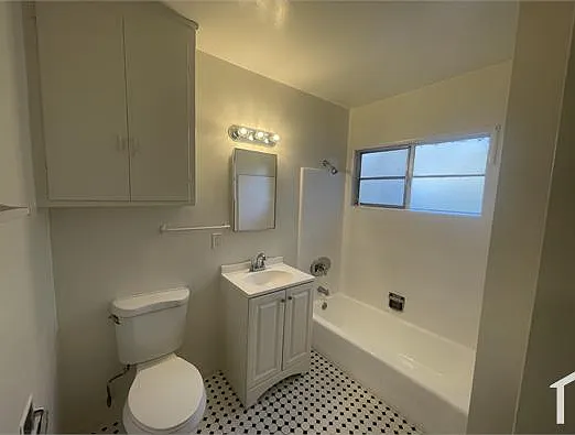 5326 Packard St — Photo 11