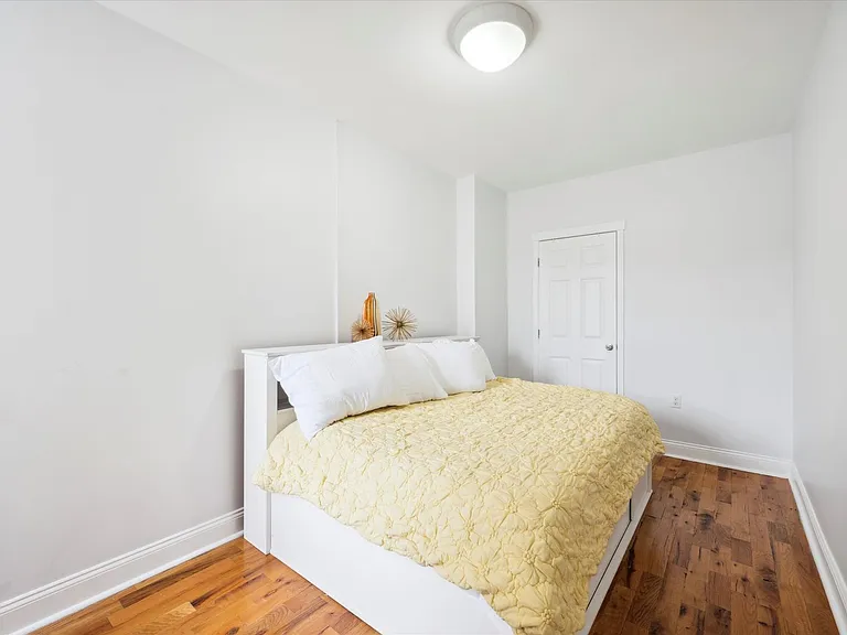 3209 W Montgomery Ave — Photo 8