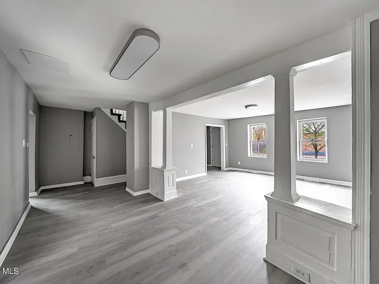 362 2nd St #1 — Photo 5