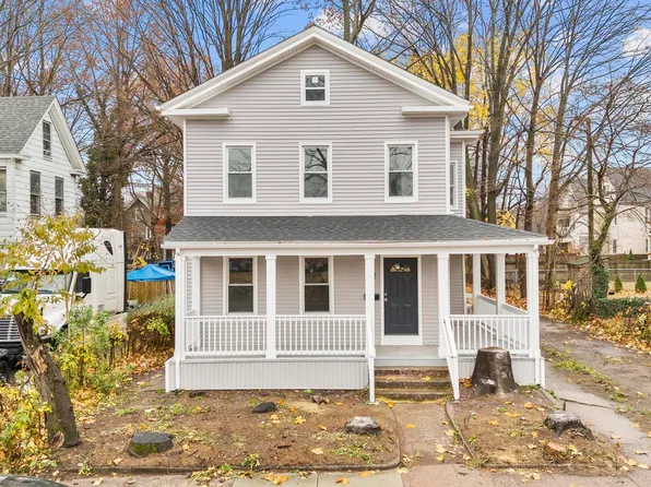 132 Ivy Street, New Haven, CT 06511