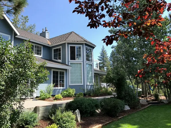 10745 Palisades Dr, Truckee, CA 96161