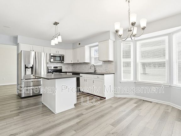 4th image of 25 Adler Cir