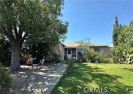1st image of 10673 Saticoy St