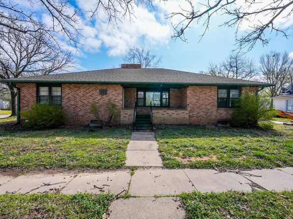 222 N Sturges Ave, Potwin, KS 67123