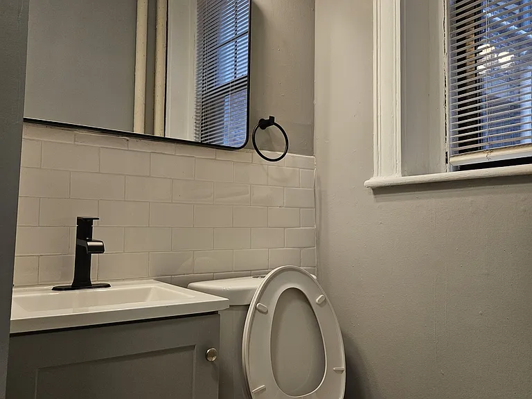 59 Brighton Ave — Photo 10