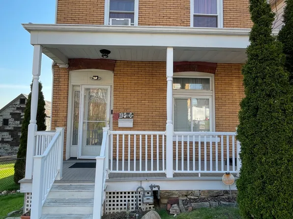 19 N 6th St, Duquesne, PA 15110