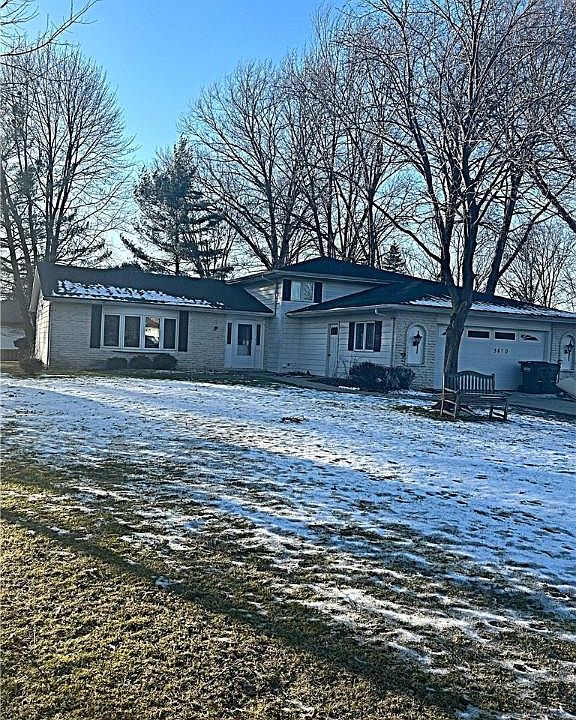 1st image of 3420 Balsam Dr