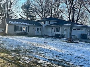 3420 Balsam Dr, Westlake, OH 44145