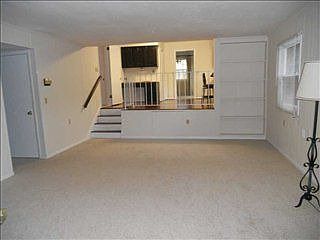 5th image of 1806 McCollough Dr