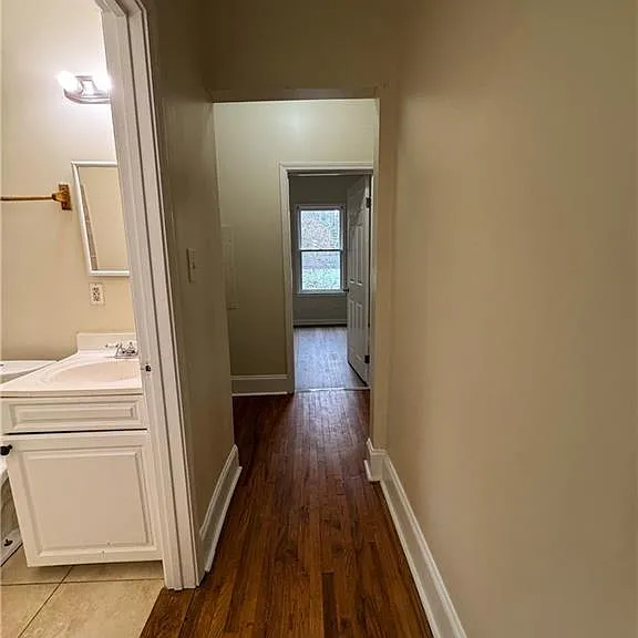 1637 Columbia Dr — Photo 11