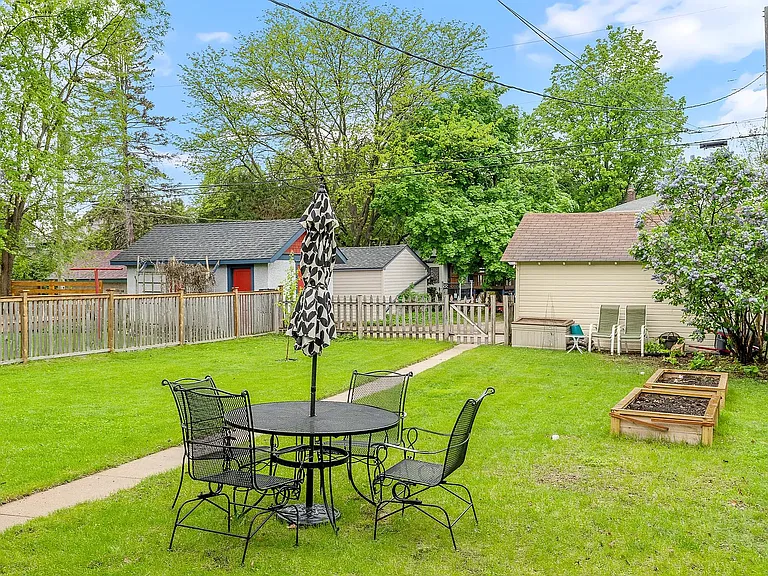 4504 Harriet Ave — Photo 20