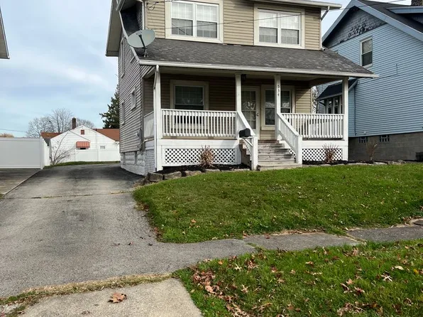534 E Prospect St, Girard, OH 44420