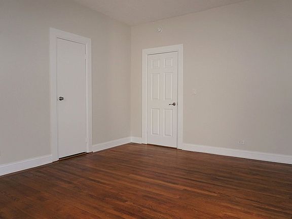 2nd image of 855 Ocean Ave #D3