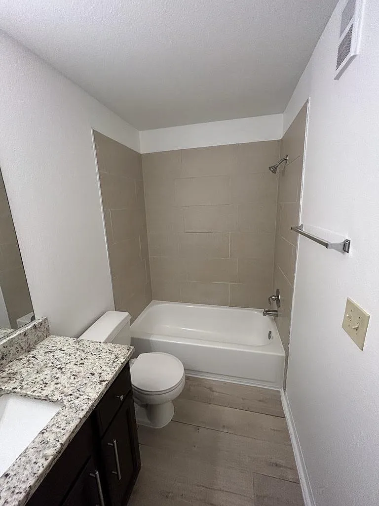 1055 South Hiawassee Road - 2035 — Photo 4