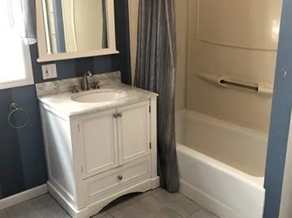 46 West 42nd Street image 7 of 12