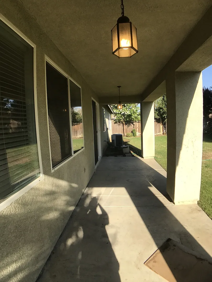 Building Photo - 12318 Rambler Ave